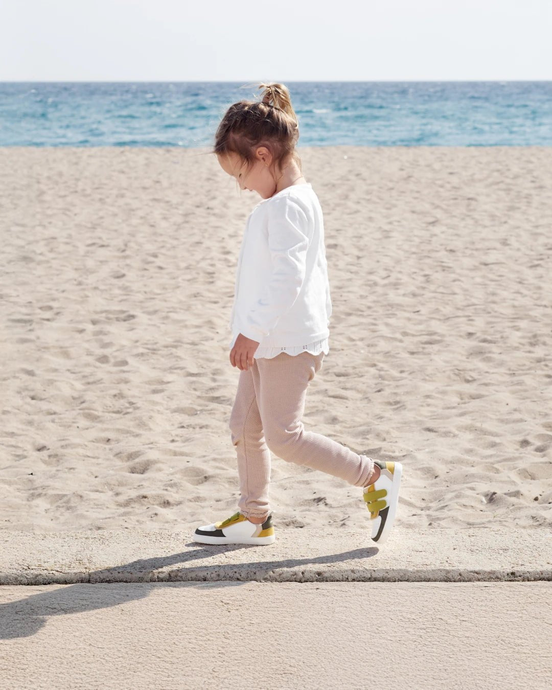 DEPORTIVA BAREFOOT PETRA JUNIOR MURIS VERDE LIMA ED. LIMITADA - GARÓS