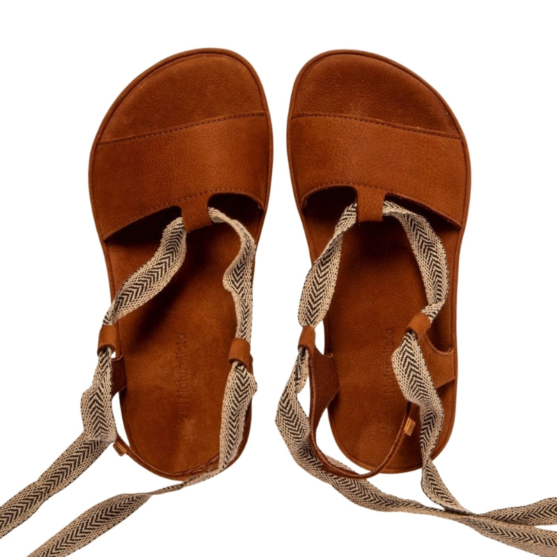 SANDALIA BAREFOOT MUJER CON TIRAS N5685 SATYA NOBUCK MARRÓN - EL NATURALISTA