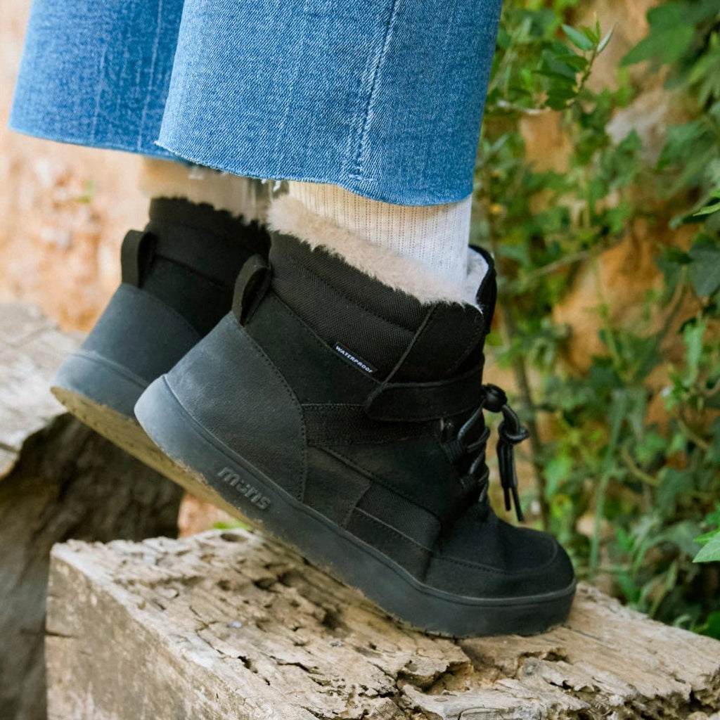 BOTA RESPETUOSA WATERPROOF BALTIC SHE NEGRO - MURIS - GARÓS