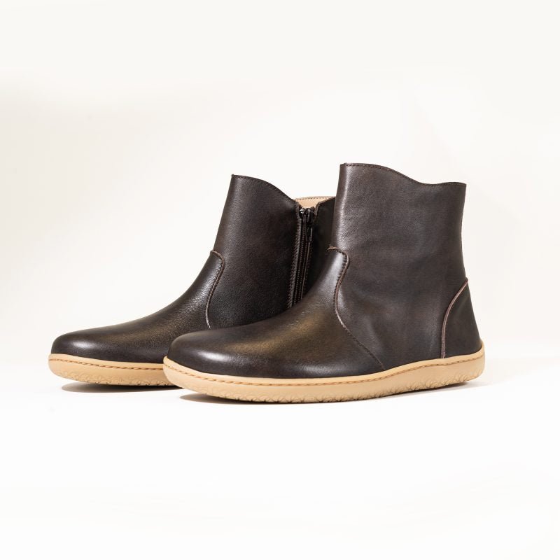 BOTÍN RESPETUOSO ADULTO OFFICE MARRÓN - QUONDAM - GARÓS