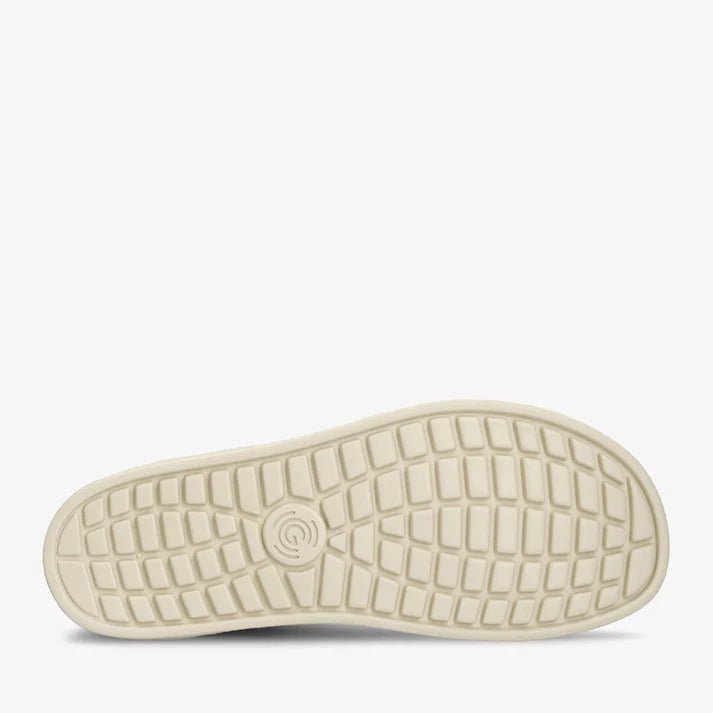 DEPORTIVA BAREFOOT MUJER NOVA SPECIAL PIEL NEGRA - GROUNDIES - GARÓS