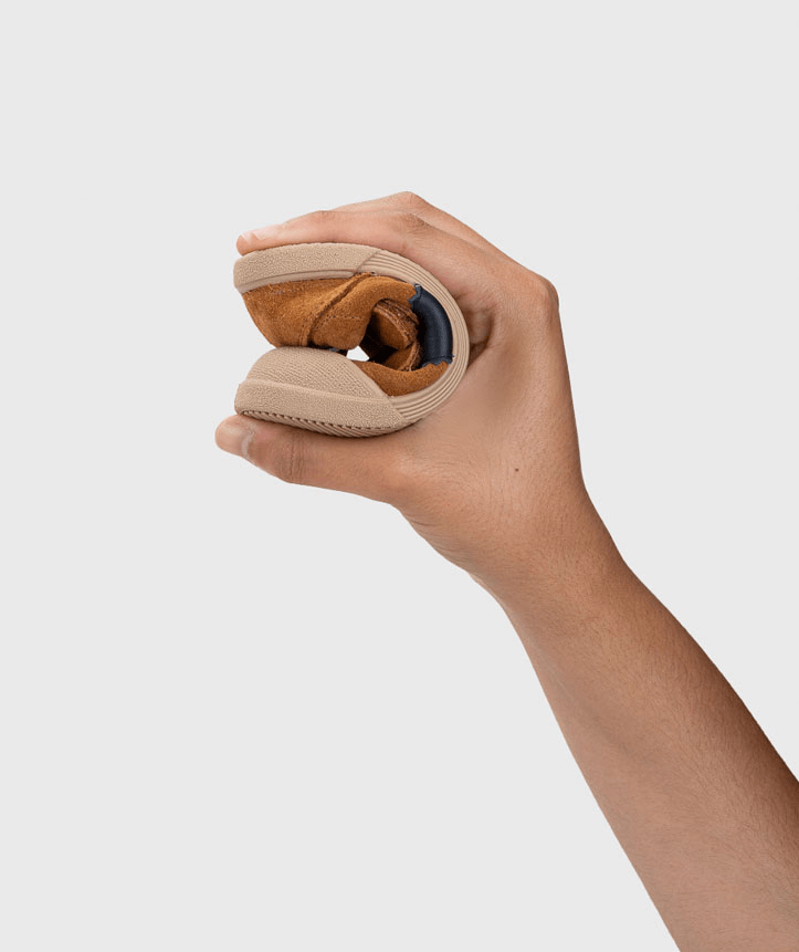 DEPORTIVA BAREFOOT WIDE BERLÍN SERRAJE MOSTAZA - IGOR - GARÓS