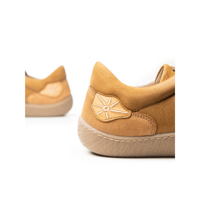 DEPORTIVA RESPETUOSA MUJER PIEL NANTAI CAMEL - SUNNI SABBI - GARÓS