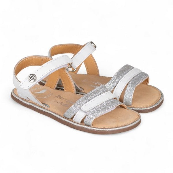 SANDALIA BAREFOOT INFANTIL CON VELCRO 1126016 PIEL BLANCO Y PLATA - CHETTO - GARÓS