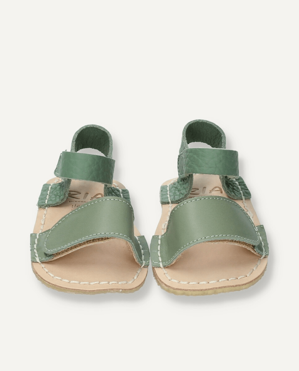 SANDALIA BAREFOOT RIA VELVET EDERA VERDE - GARÓS