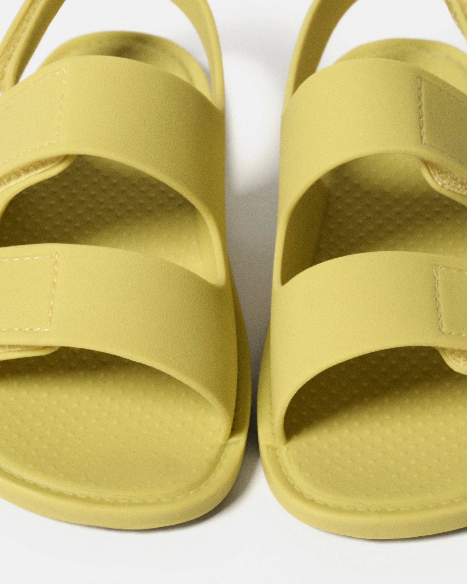 SANDALIA BAREFOOT WATERPROOF ARUBA JUNIOR LEMON AMARILLO - MURIS - GARÓS