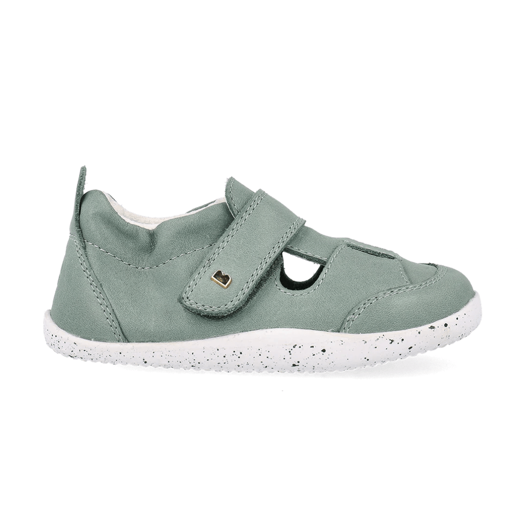 SANDALIA RESPETUOSA PIEL PRIMEROS PASOS BOBUX BEAU XPLORER VERDE SAGE - GARÓS