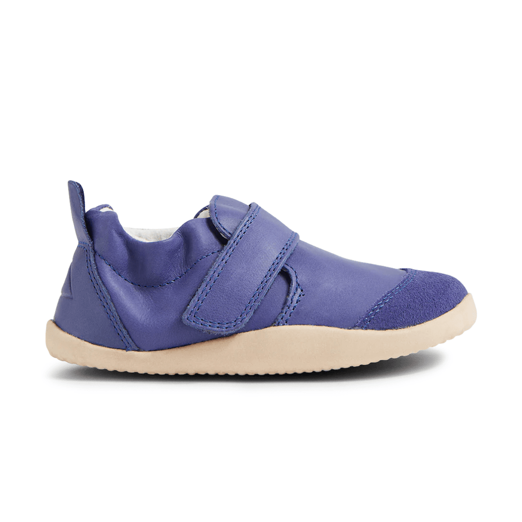 ZAPATILLA PRIMEROS PASOS RESPETUOSA BOBUX XPLORER MARVEL PIEL AZUL - GARÓS