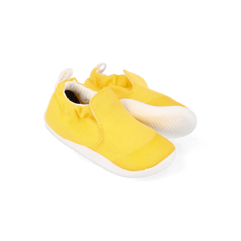 ZAPATILLA RESPETUOSA PRIMEROS PASOS BOBUX XPLORER SCAMP ORGANIC AMARILLO - GARÓS
