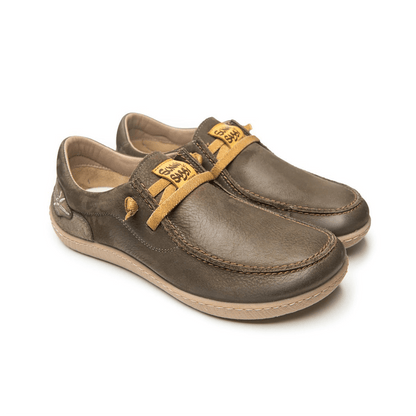 ZAPATO RESPETUOSO SUNNI SABBI NANPO KAKI - ÚLTIMA UNIDAD - GARÓS